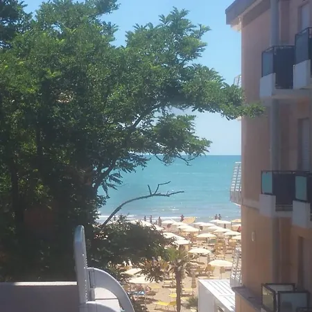 Ambra Aparthotel