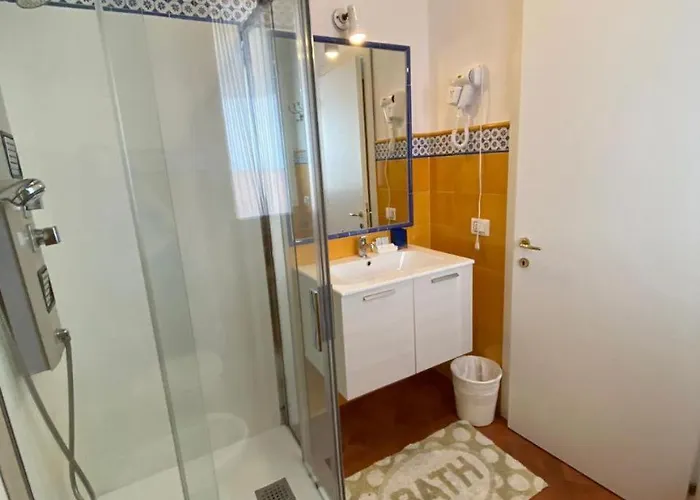 Ambra 4* לידו די ג'סולו